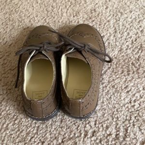 Jack and Janie shoes - brown dress shoes size 6